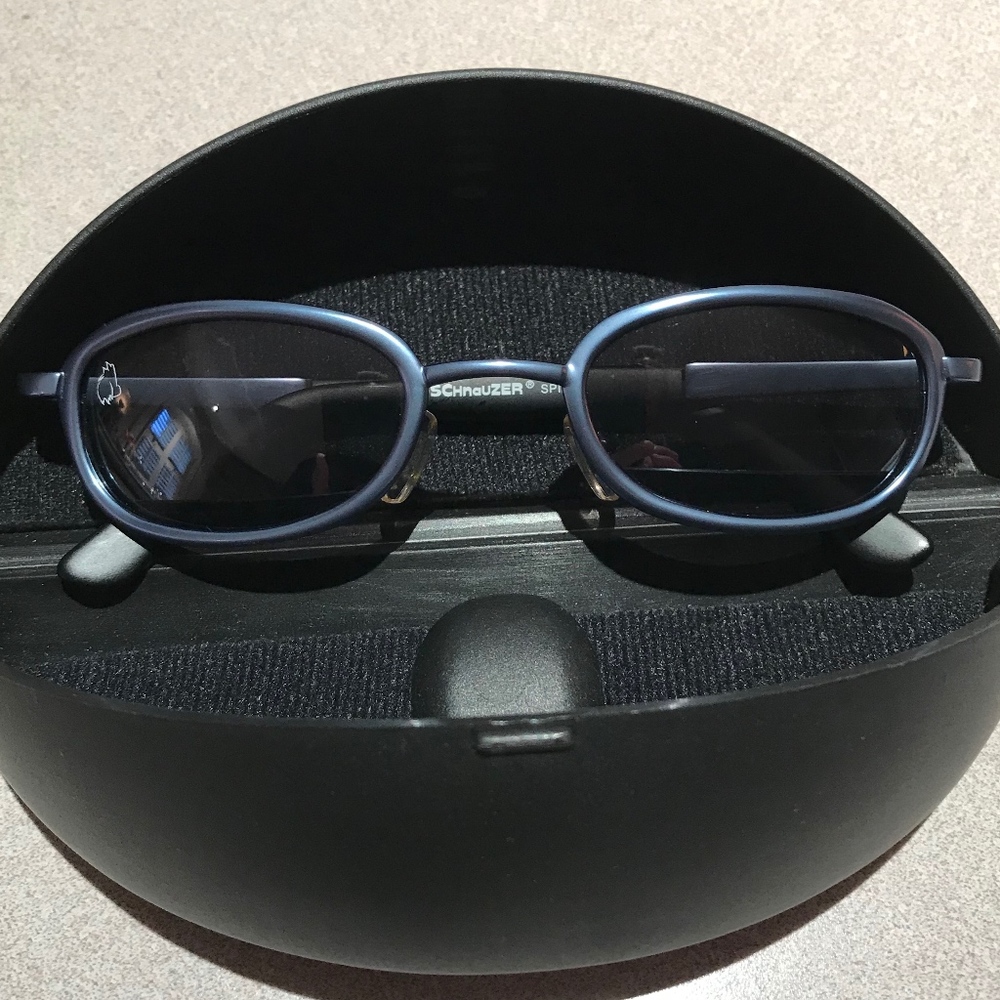 TITANIUM FRAME SPORT SUNGLASSES NWOT
